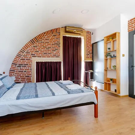 Апартамент Studio77maisonette Велико Търново