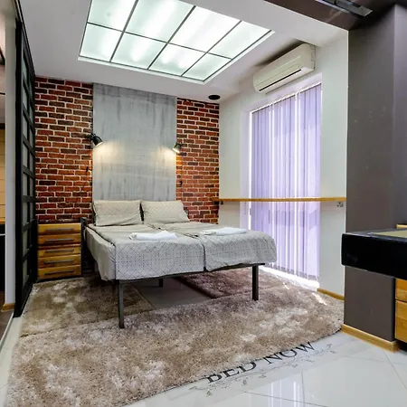 Апартамент Studio77maisonette Велико Търново
